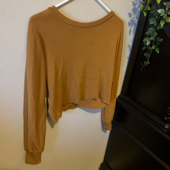 Sky and Sparrow copper brown long sleeve cropped sweater. Size XS. - Picture 2 of 2